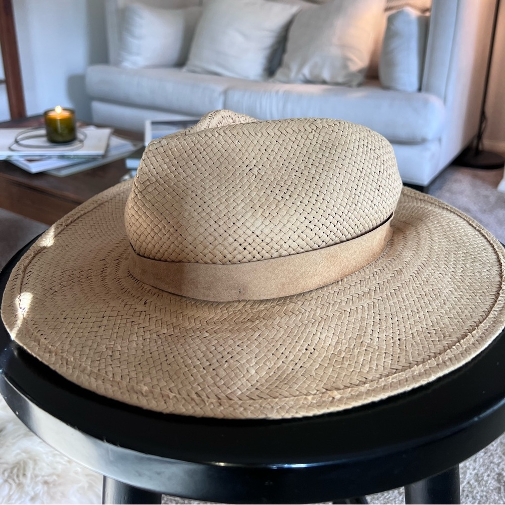Janessa Leone Alexei Hat